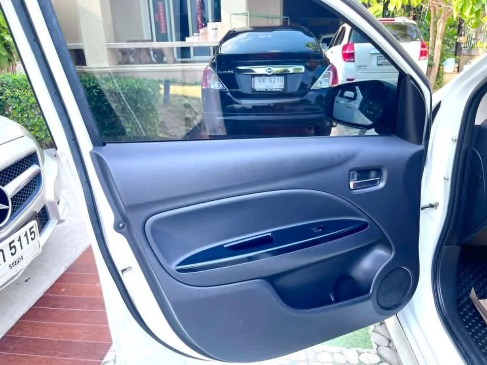 2018 Mitsubishi Attrage VI 2