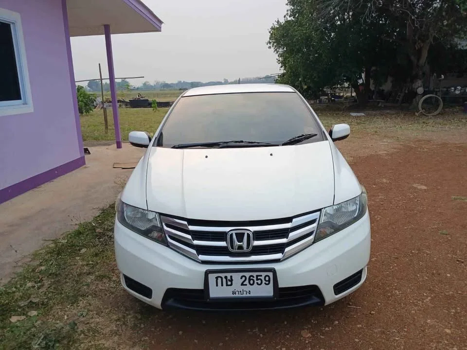 2012 Honda City V 2