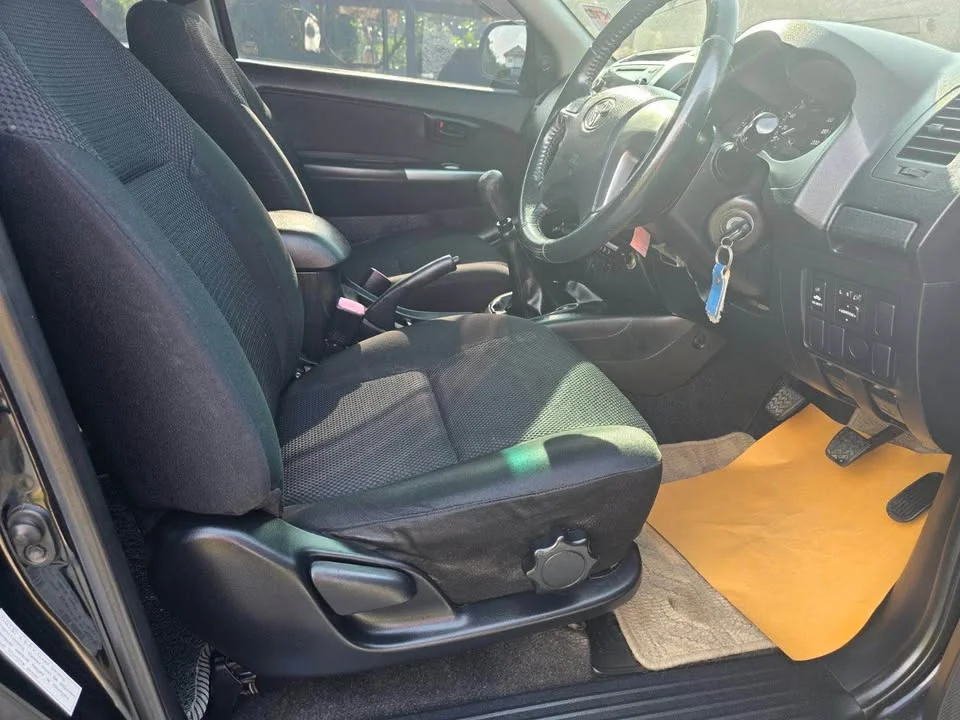 2014 Toyota Hilux VII 3