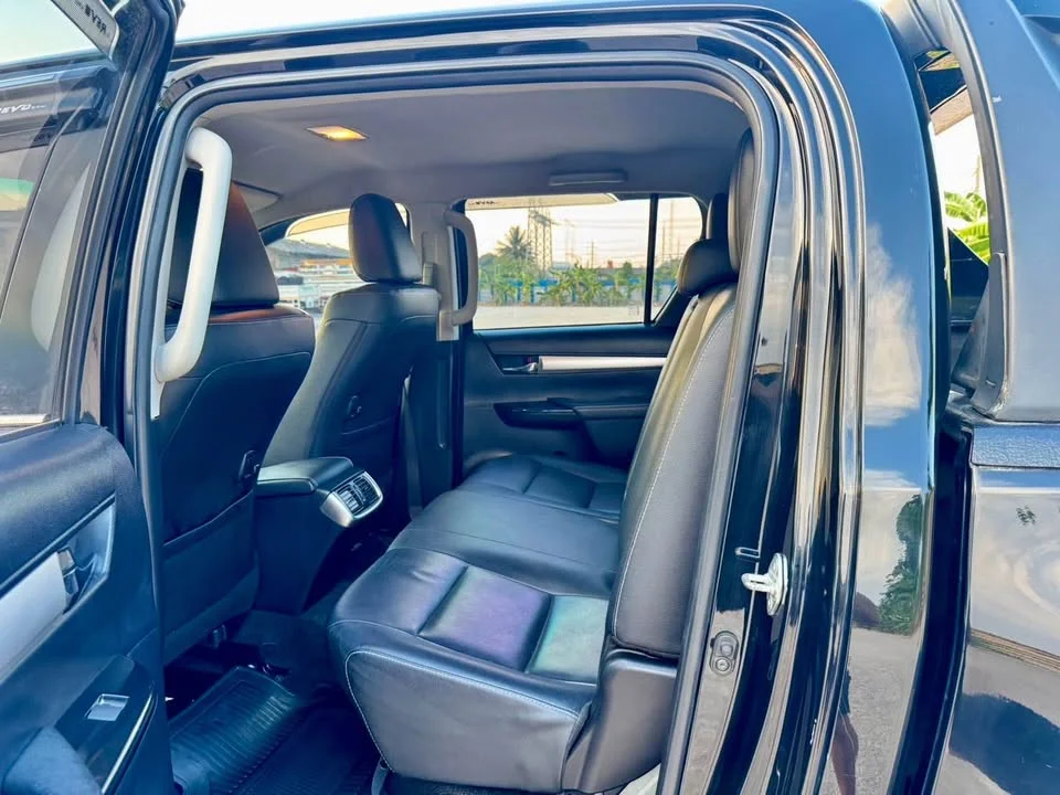 2018 Toyota Hilux VIII 3