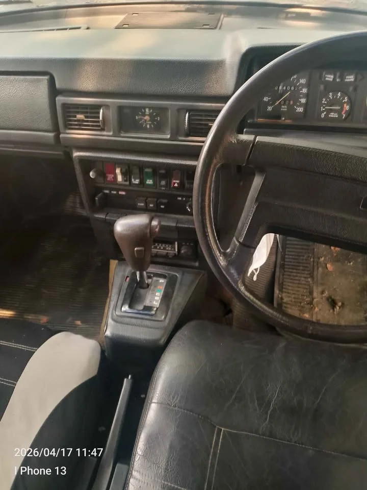 2027 Volvo 200 Series 2