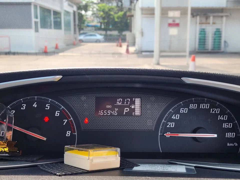2018 Toyota Sienta II 2