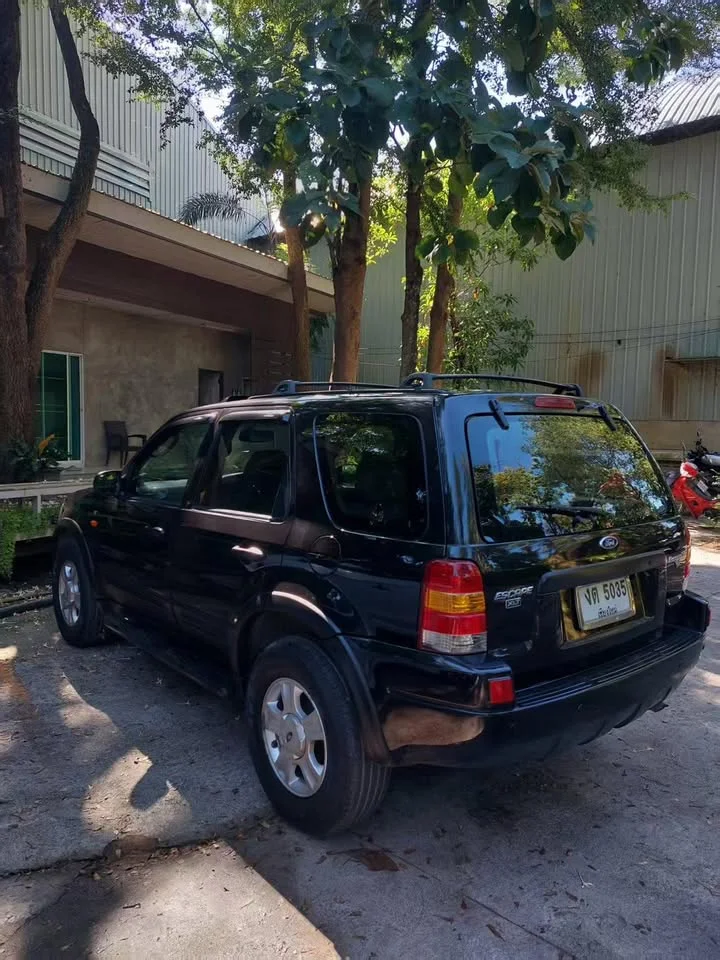 2004 Ford Escape I 3