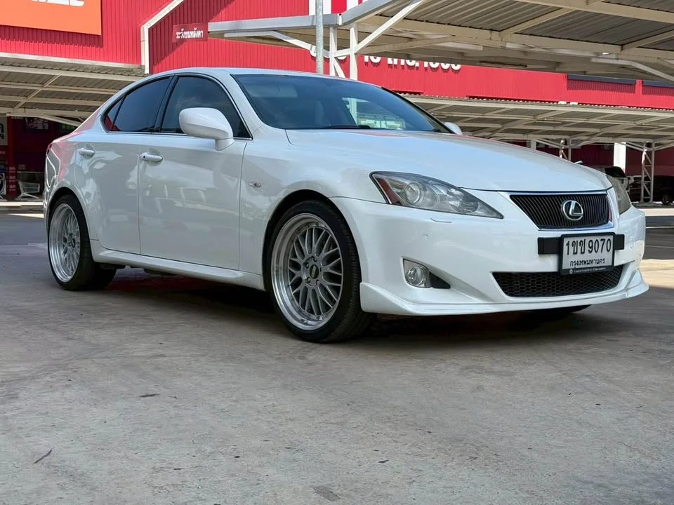 2007 Lexus IS II 2