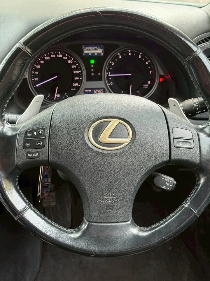 2007 Lexus IS II 3
