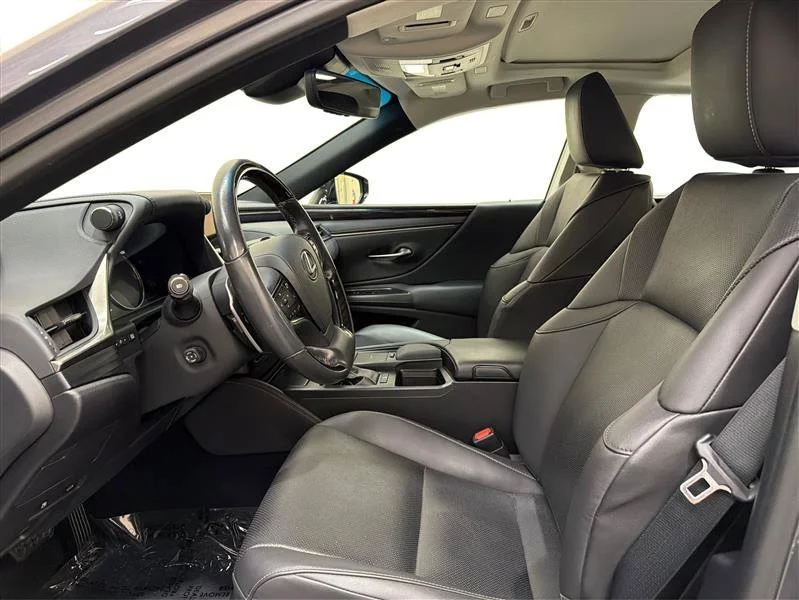 2021 Lexus ES VII 2