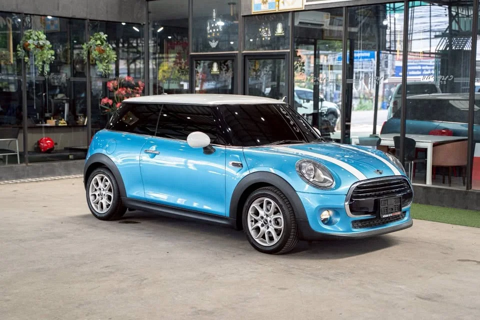 2015 Mini Hatch  III 2