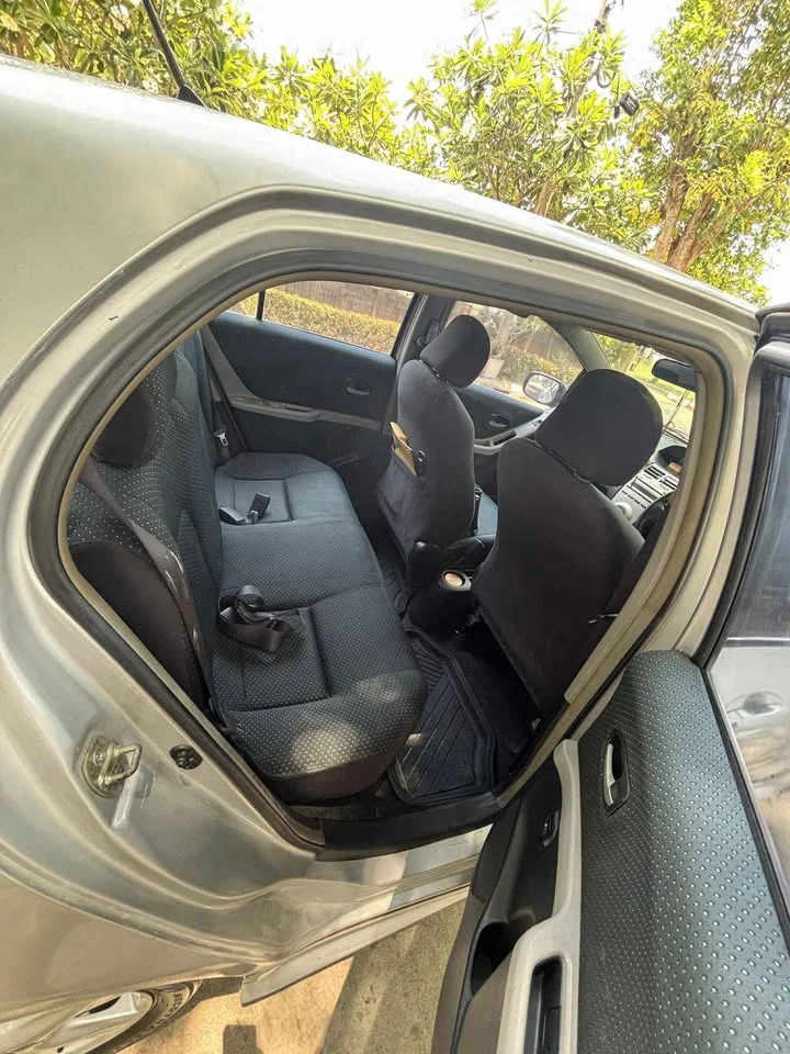 2008 Toyota Yaris II 3