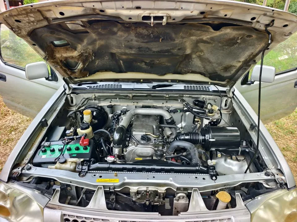 2007 Nissan Frontier I 3
