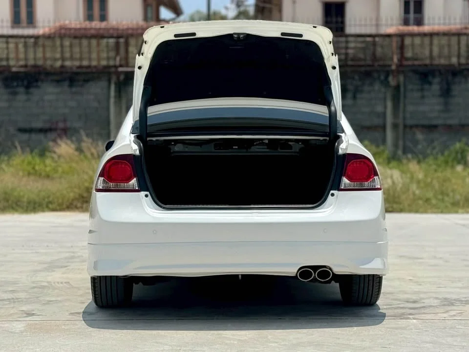 2009 Honda Civic VIII 3