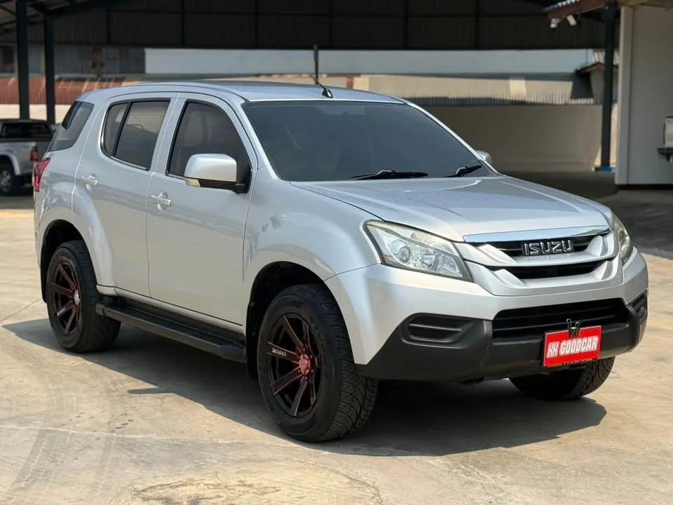 2014 Isuzu MU-X I 2