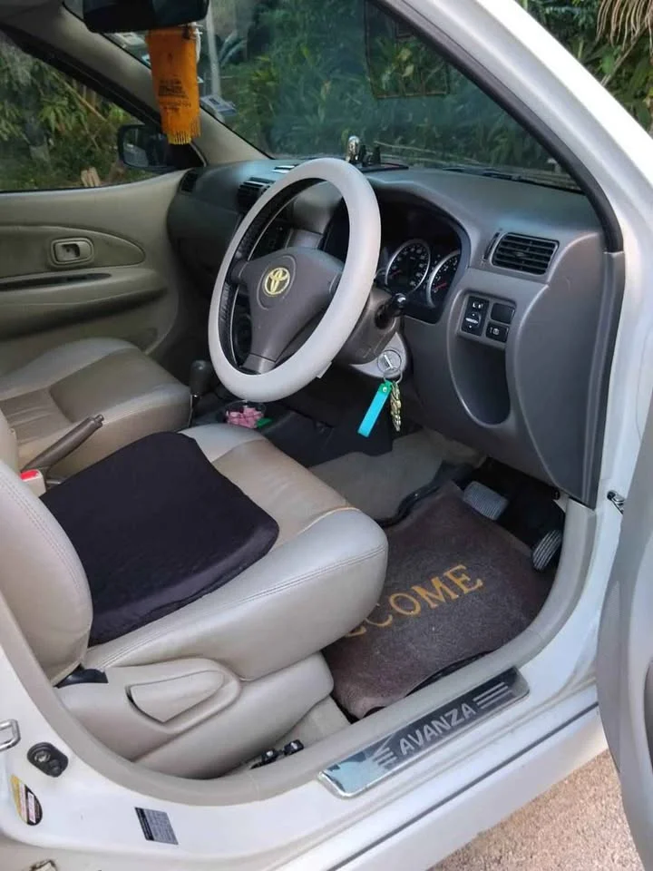 2011 Toyota Avanza I 2