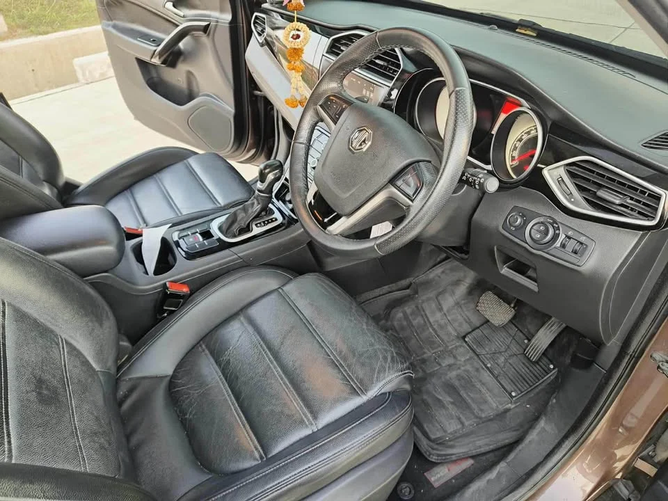 2017 MG GS 2