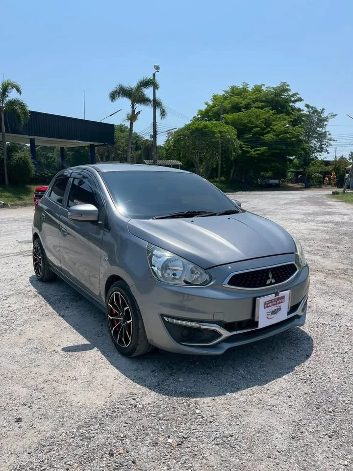 2018 Mitsubishi Mirage VI 3