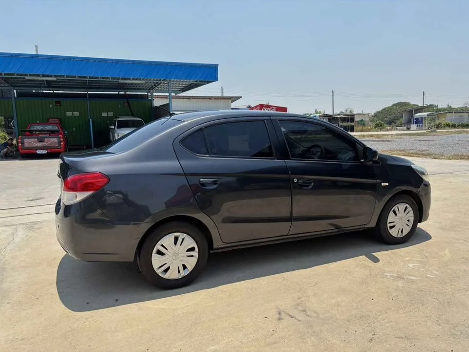 2013 Mitsubishi Attrage VI 2