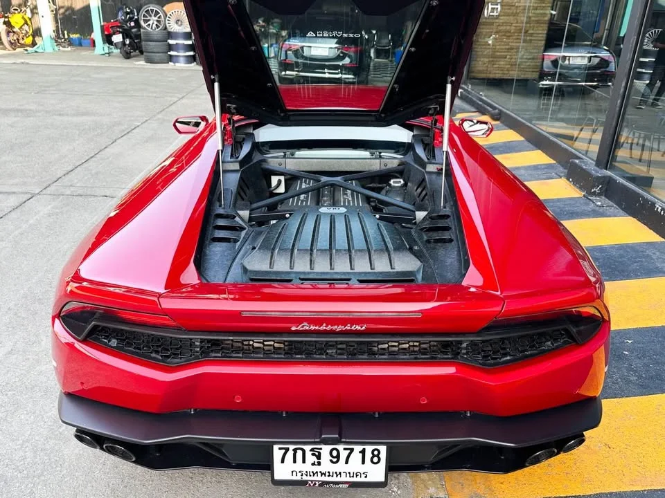 2017 Lamborghini Huracan 2