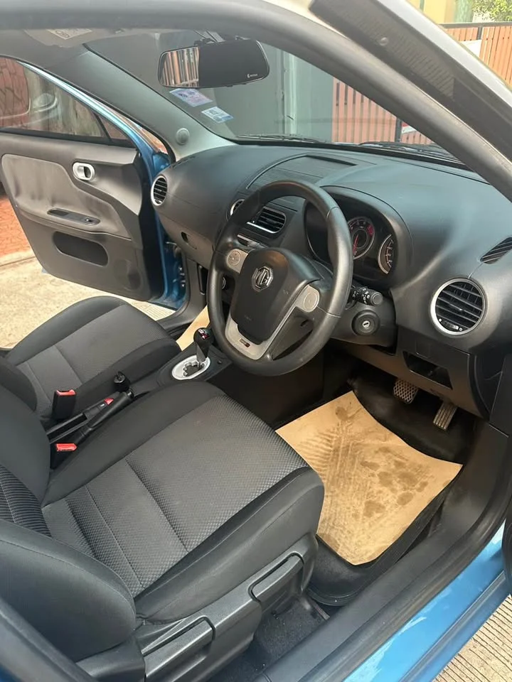 2017 MG 3 II 3