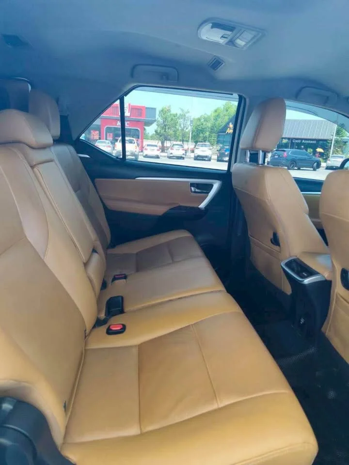 2018 Toyota Fortuner II 2