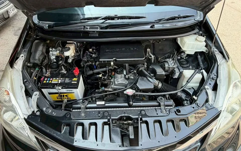 2012 Toyota Avanza II 3