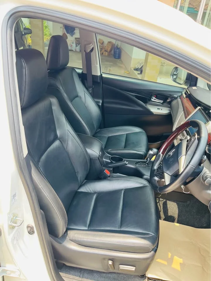 2021 Toyota Innova II 3