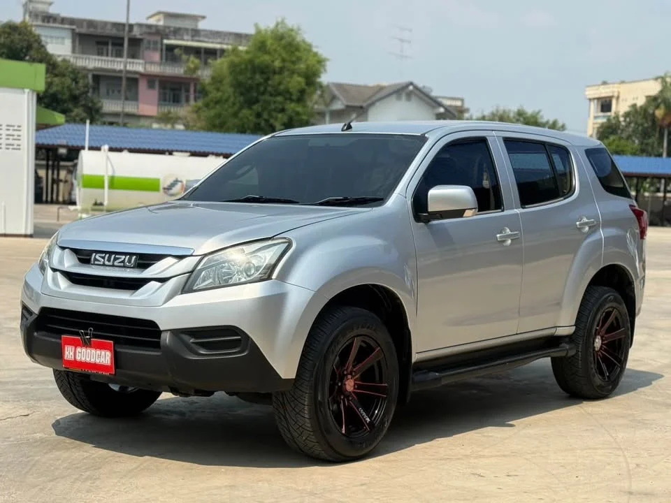2014 Isuzu MU-X I 3