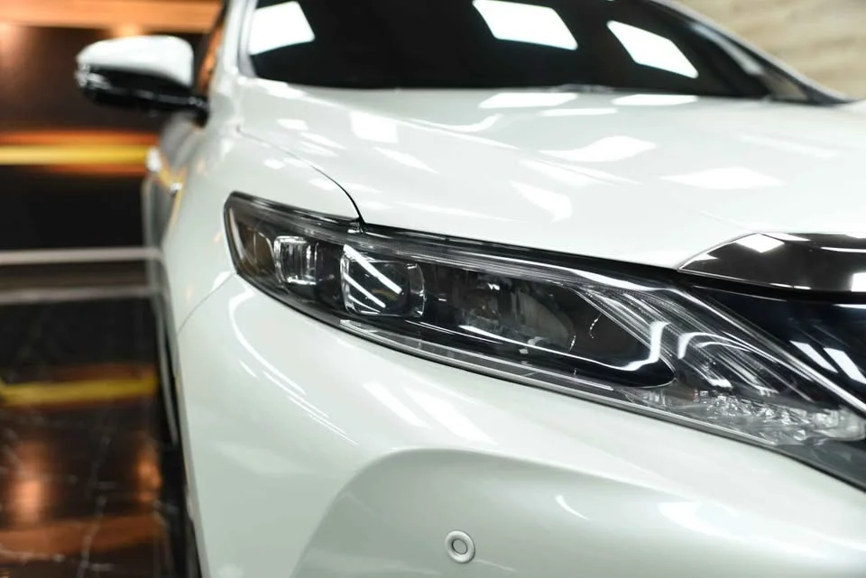 2014 Toyota Harrier III 3