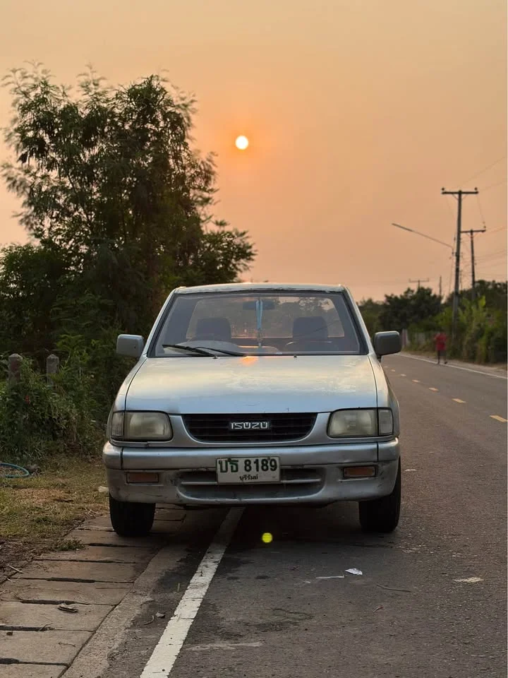 1997 Isuzu Faster Dragon Eyes III 3