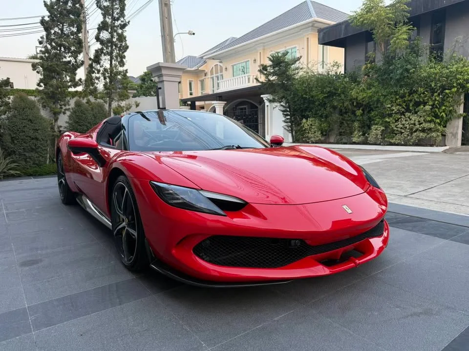 2024 Ferrari SF90 Stradale 3