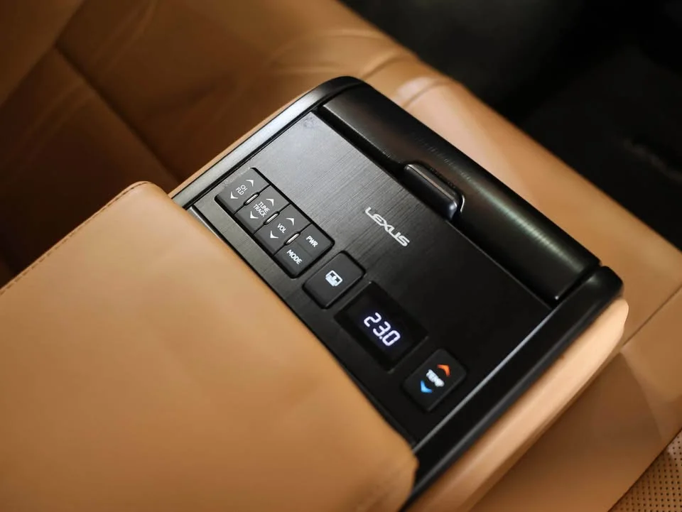 2022 Lexus ES VII 3