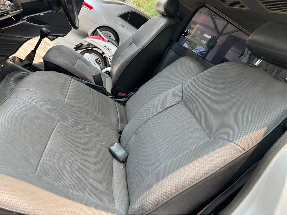 1992 Toyota Commuter IV (H100) 3
