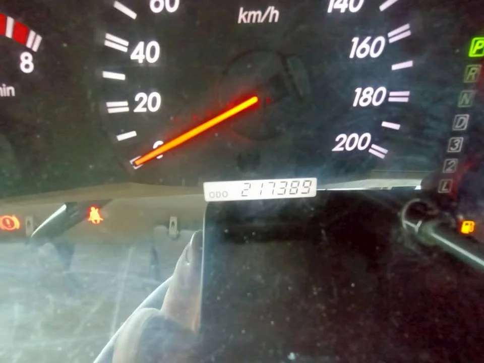 2011 Toyota Innova I 2