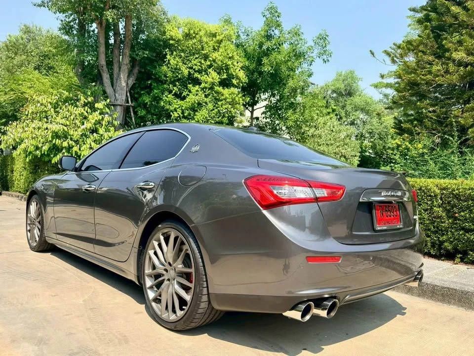 2015 Maserati Ghibli Tipo M157 2