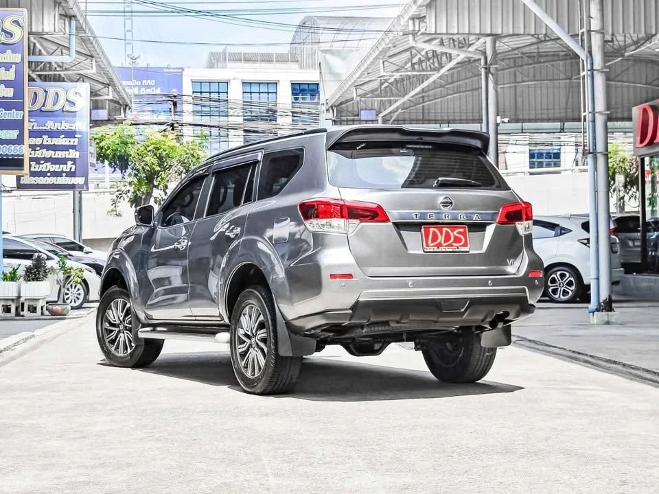 2019 Nissan Terra 2