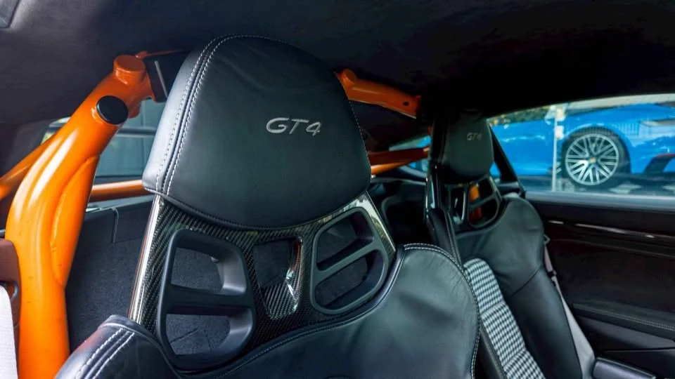 2016 Porsche Boxster and Cayman III 2