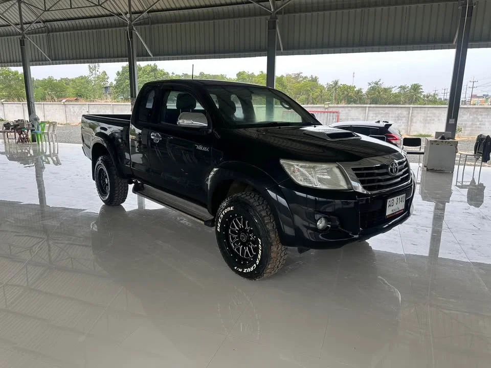 2015 Toyota Hilux VII 3