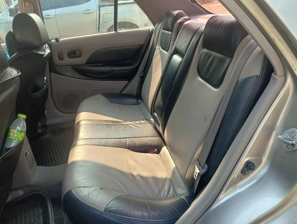 2004 Mazda 323 VIII 3