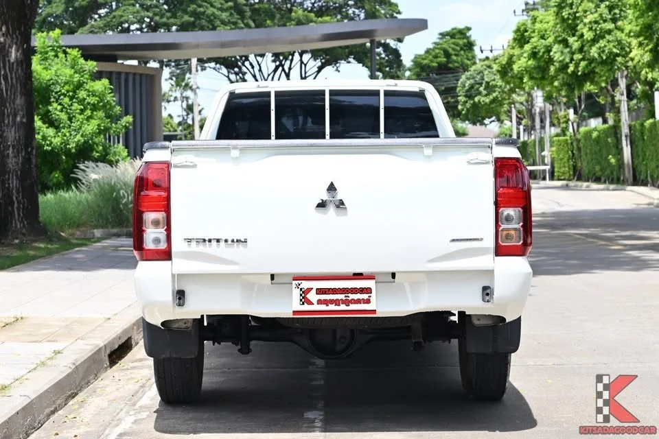 2023 Mitsubishi Triton VI 2