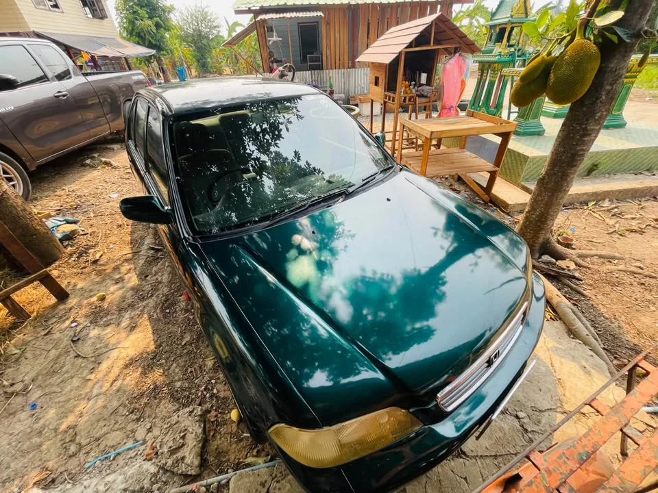 1995 Honda City III 2