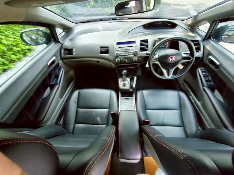2011 Honda Civic VIII 2