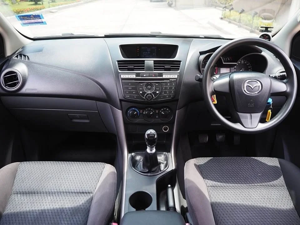 2016 Mazda BT-Series II 2