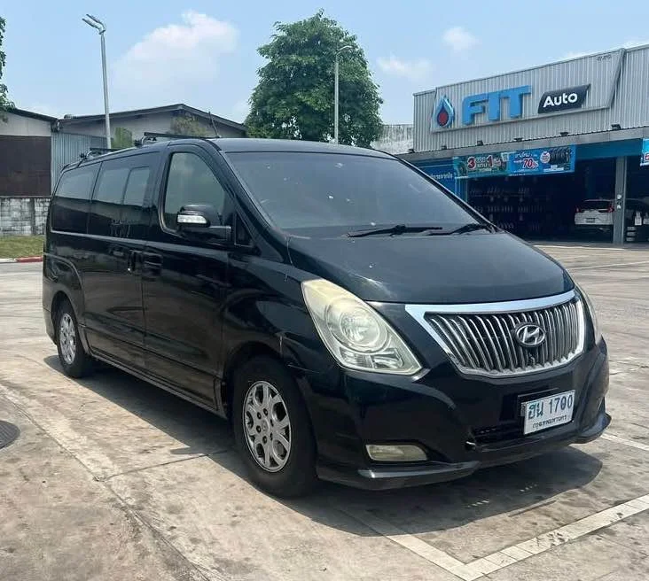 2011 Hyundai H-1 II 3