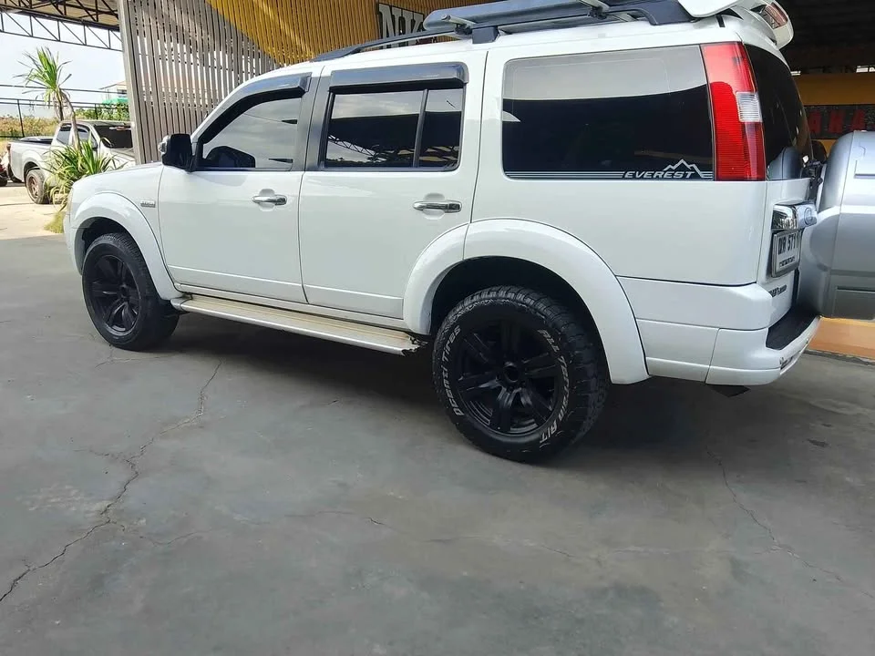 2008 Ford Everest I 3