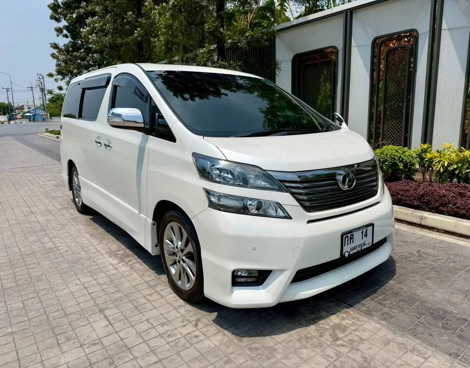 2011 Toyota Alphard, Vellfire II (AH20) 3