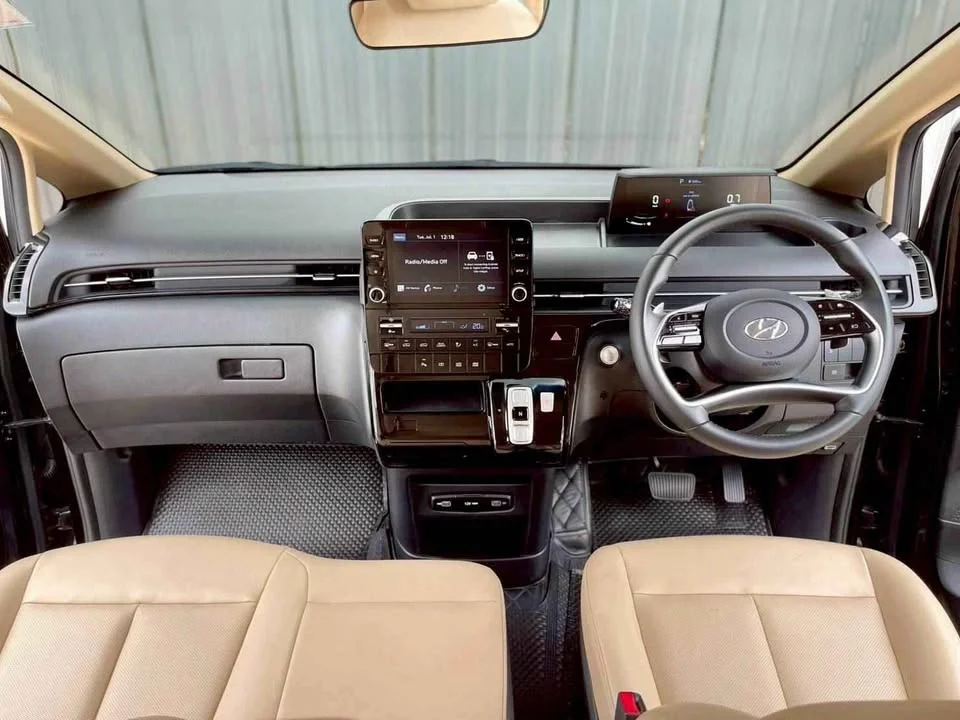 2023 Hyundai Staria US4 2