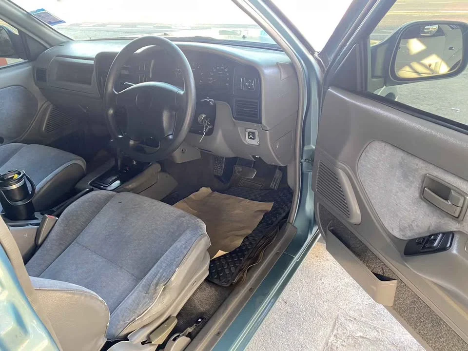 2001 Isuzu Faster Dragon Eyes III 3