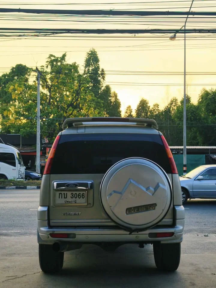 2003 Ford Everest I 3