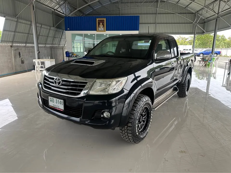 2015 Toyota Hilux VII 3