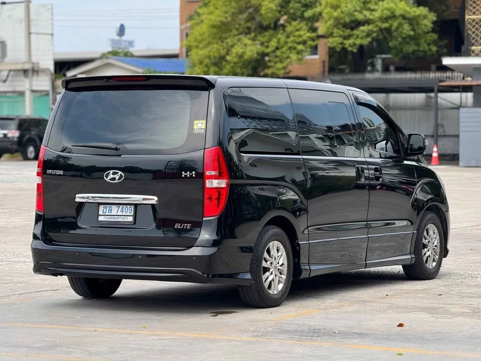 Hyundai H-1 II 3