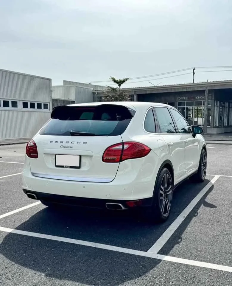 2011 Porsche Cayenne II 2