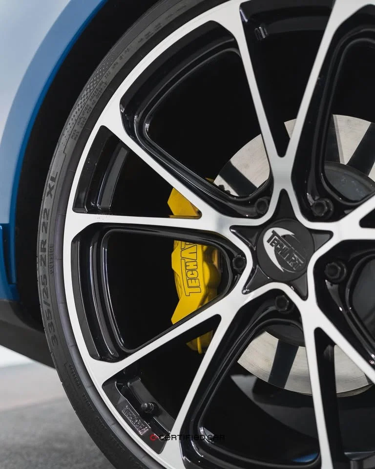 2021 Porsche Taycan 9J1 2